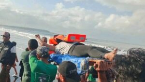 Enam Jenazah Korban KMP Tunu Pratama Jaya Tiba di Banyuwangi