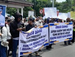 etelah Insiden Lempar BH Tahun 2024, PN Kayuagung Kembali Dikepung Massa