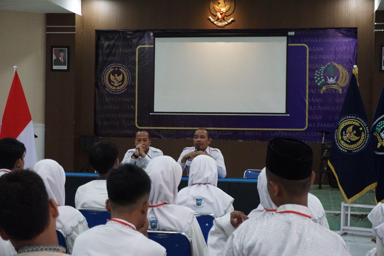 Didatangi Siswa SMAN 1, Lapas Pamekasan  Bahas Bahaya Narkoba