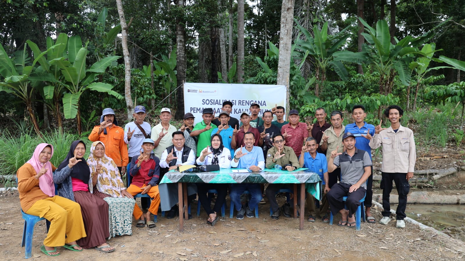 PTBA dan UGM Kembangkan Kalium Humat untuk Pertanian Berkelanjutan di Tanjung Agung