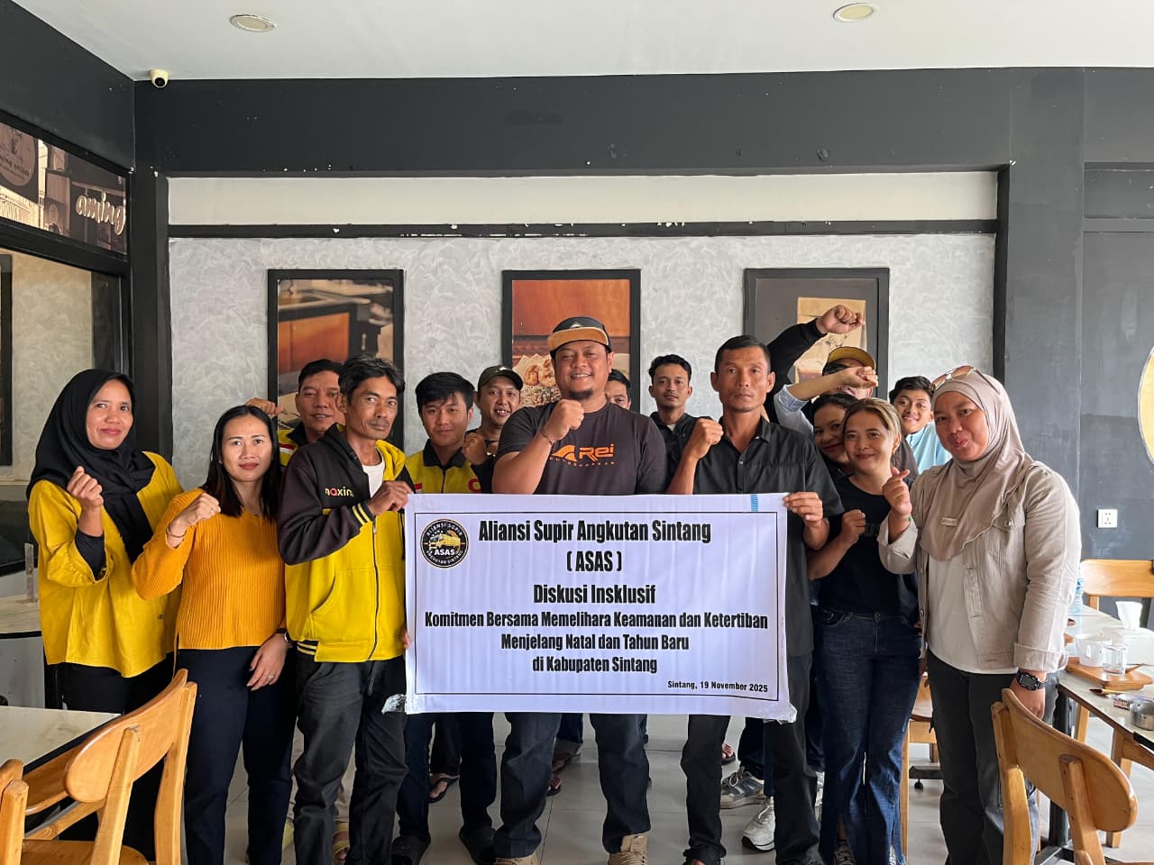 Asosiasi Sopir Angkutan Sintang (ASAS) Gelar Dialog Inklusif Dukung Kamtibmas Yang Kondusif