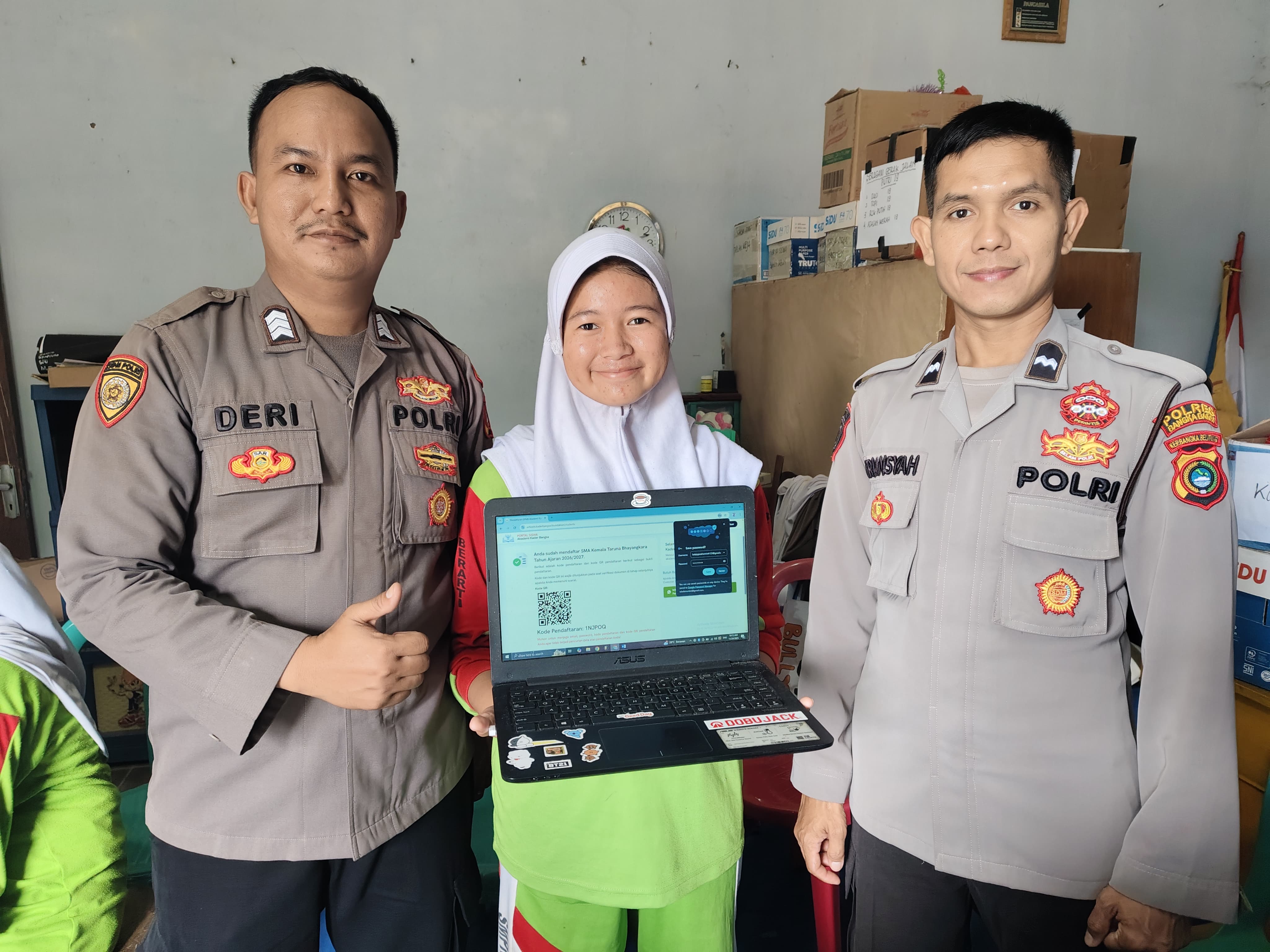 Polres Bangka Barat Jemput Bola Sosialisasi dan Bantu Pendaftaran SMA Kemala Taruna Bhayangkara 2026