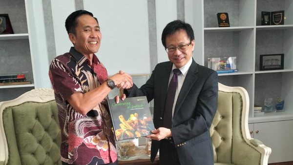 Ratu Dewa Umumkan Kabar Baik: Palembang–Singapura Kembali Terhubung Lewat Jalur Udara