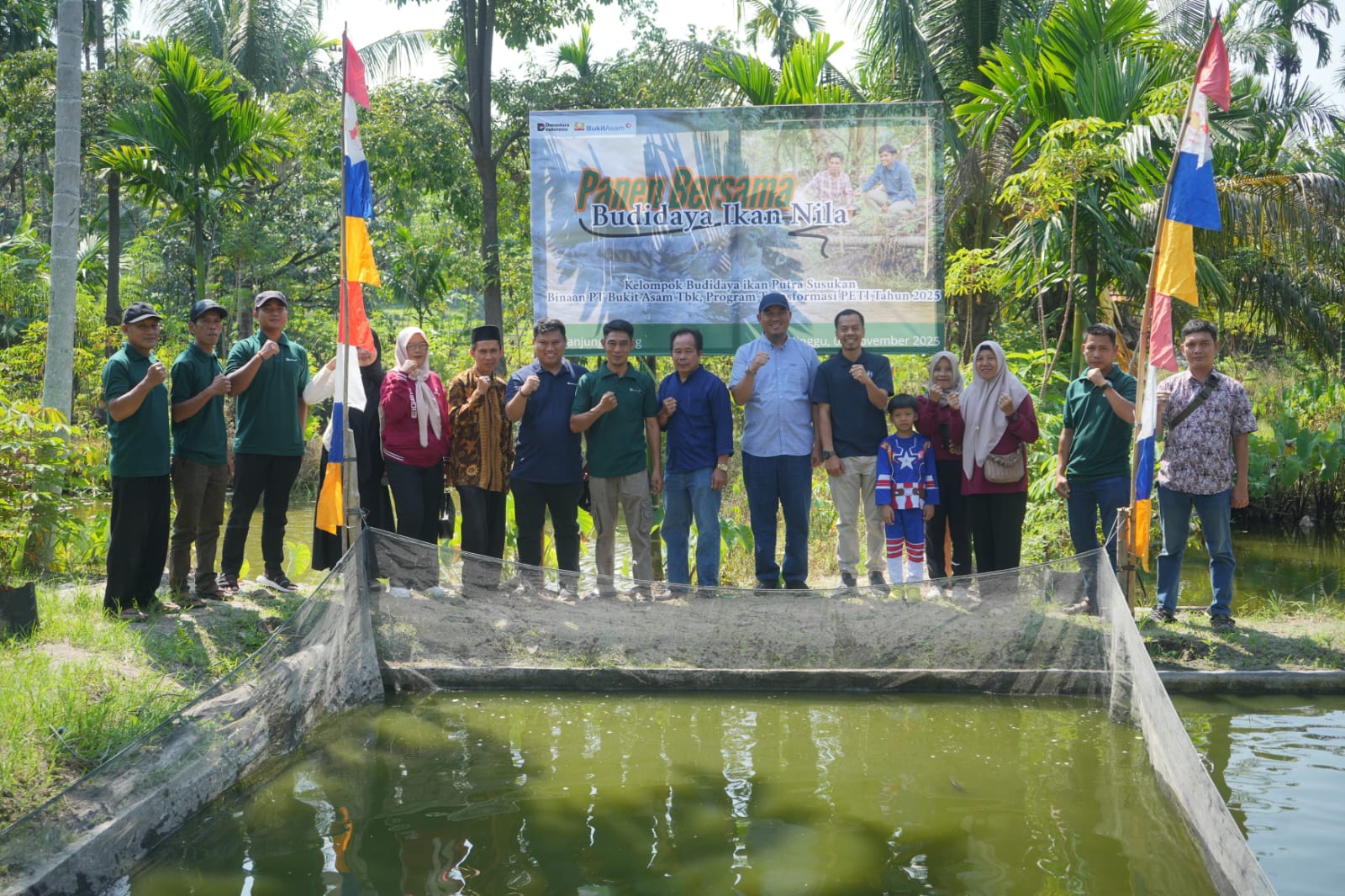 Wujudkan Transformasi Ekonomi Pasca Tambang Lewat Panen Ikan Nila di Tanjung Agung