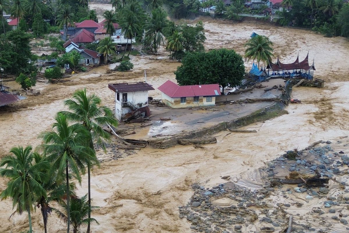 Banjir Sumatera: Bencana Ekologis Akibat Model Pembangunan yang Gagal
