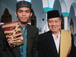 Prof. Dr. Amal Fathullah Zarkasyi: Jejak Keilmuan dan Pengabdian Pimpinan Gontor