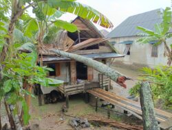 Wujudkan Program Presisi, Polres Ogan Ilir Salurkan Bantuan Untuk Korban Puting Beliung