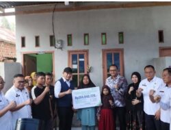 Wali Kota Lubuk Linggau Serahkan Santuan Dari BPJS Ketenagakerjaan Kepada Keluarga Korban Lakalantas Bus ALS