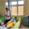 Cek Layanan Kesehatan, Direktur RSUD Sumbersari Bantul Bagikan Doorprize ke Pasien