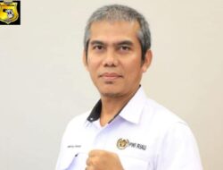 PWI Riau Cabut Permanen Keanggotaan Dahari karena Gunakan Ijazah Palsu